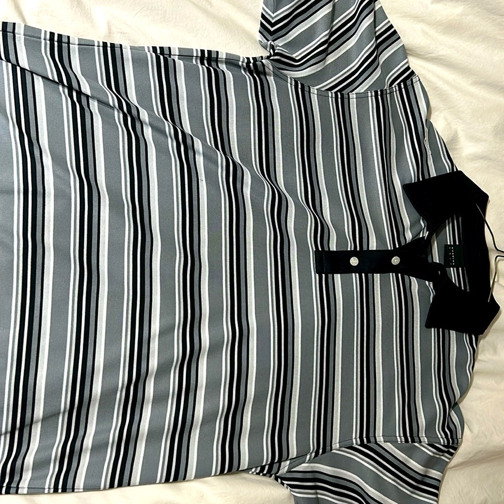 Grey black and white strips.  Never worn - was a gift